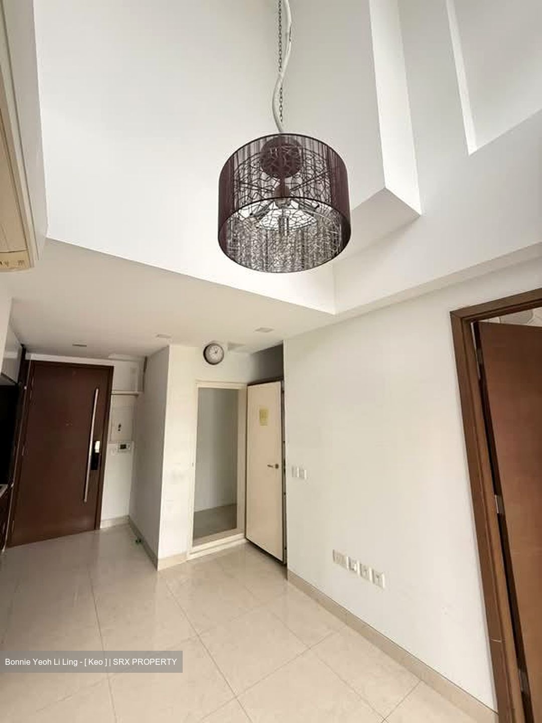 Centra Residence (D14), Apartment #561505091